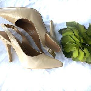 Cosmopolitan Nude Heels Size 8